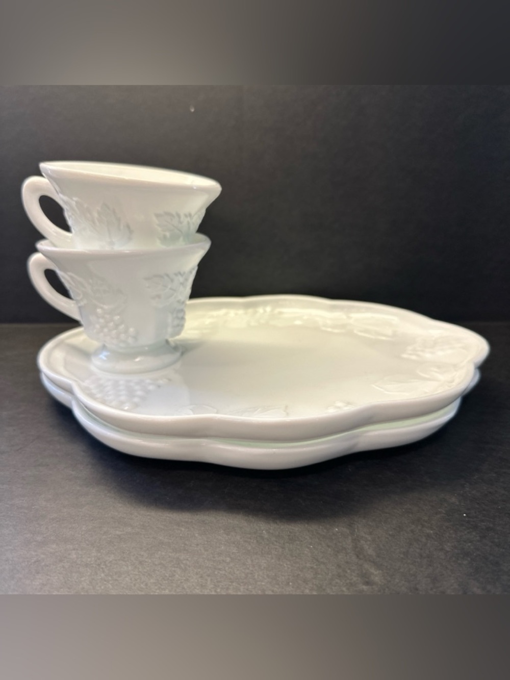 Vintage Indiana Glass Colony Harvest Snack Set of 2 Plates 2 Tea Cups